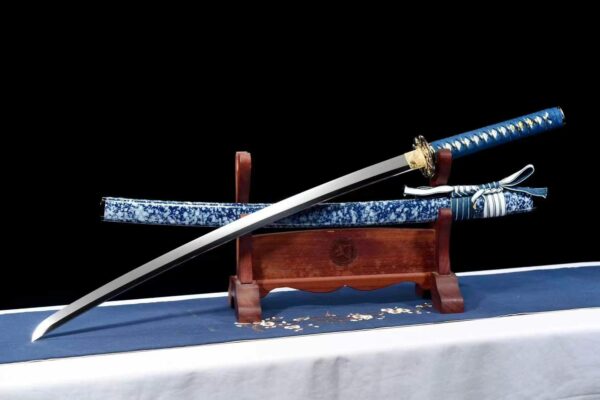 High-brightness mirror-finish samurai sword - Image 10