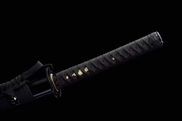 High-performance Blackened Samurai Uchi-gatana - Image 9
