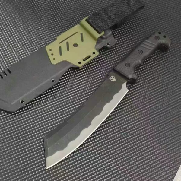 A machete with a bear head design - Image 8