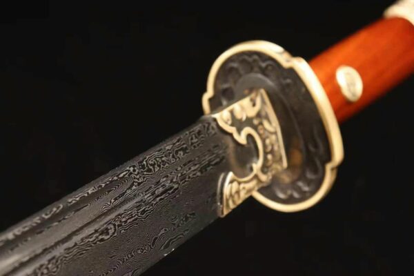 Lion - Dancing Wild - Goose - Feather - Shaped Saber - Image 3